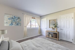 Waterside Village in Pennsville, NJ - Building Photo