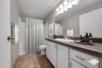 South Parc in Portland, OR - Foto de edificio - Building Photo