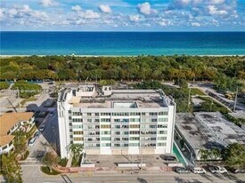 8233 Harding Ave in Miami Beach, FL - Building Photo