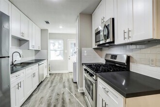 4127 Delhi St in Houston, TX - Building Photo - Building Photo