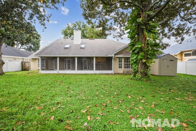 8014 Winpine Ct in Orlando, FL - Building Photo - Building Photo