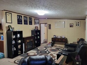 111 Northaven Ln in Knollwood, TX - Building Photo - Building Photo