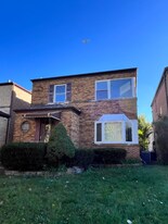 3623 W Foster Ave in Chicago, IL - Building Photo