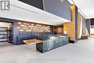 2920 Hwy 7 in Vaughan, ON - Building Photo - Building Photo