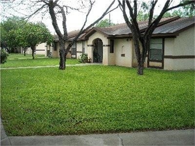 property at 611 S Leo Ave