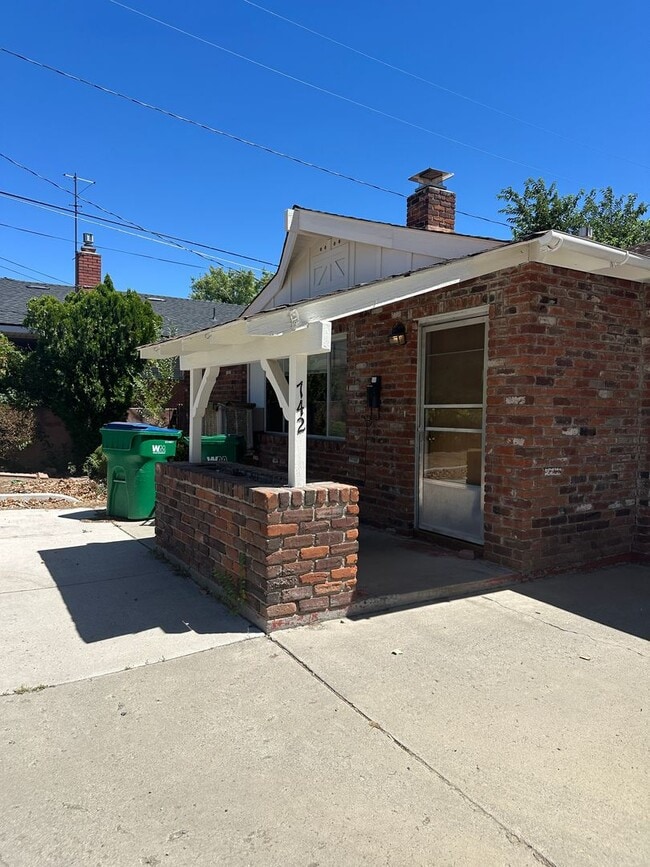 property at 740 Kirman Ave