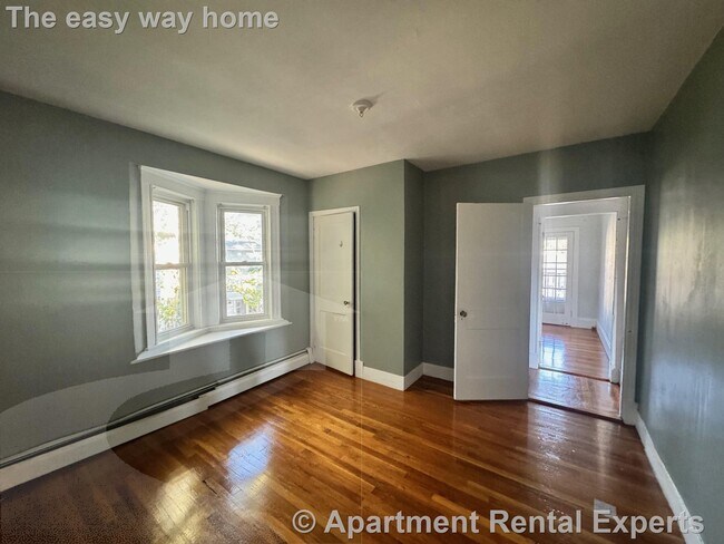 879 Broadway in Somerville, MA - Building Photo - Building Photo