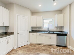 1324 Black Oak Cir in Clarksville, TN - Building Photo - Building Photo