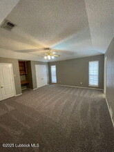 6031 72nd St in Lubbock, TX - Building Photo - Building Photo