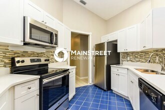 812 Crestridge Dr in Tarpon Springs, FL - Building Photo - Building Photo