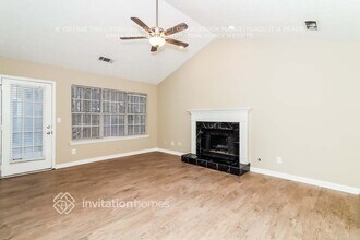 2820 Sweet Oaks Ct in Lawrenceville, GA - Foto de edificio - Building Photo