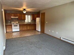 2364 Wi 16, Unit 1 in La crosse, WI - Building Photo - Building Photo