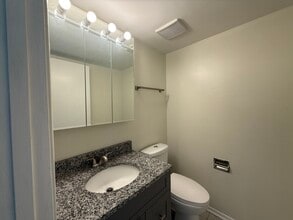 4575 Jefferson St in Hanover Park, IL - Building Photo - Building Photo