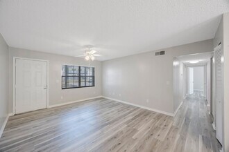 500 9th Ave N in Safety Harbor, FL - Building Photo - Building Photo