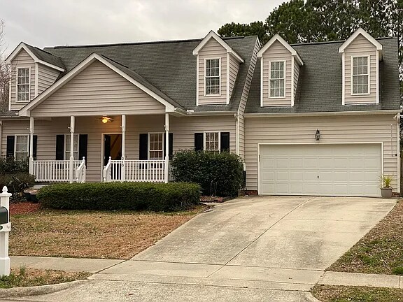 210 Kelly W Dr in Apex, NC - Foto de edificio - Building Photo