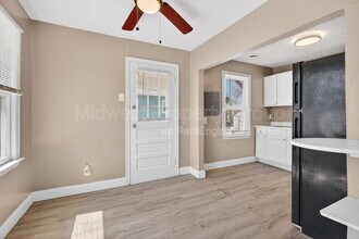 8921 Higginson Ave in St. Louis, MO - Building Photo - Building Photo