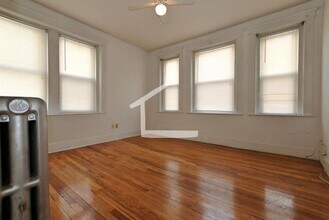 4 Price Rd in Boston, MA - Building Photo - Building Photo