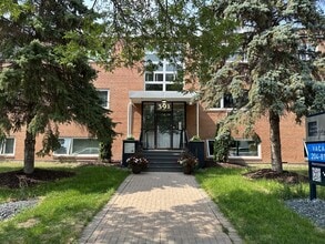 391 Gertrude in Winnipeg, MB - Building Photo - Building Photo