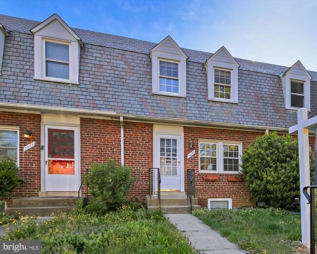 1037 N Monroe St in Arlington, VA - Building Photo - Building Photo