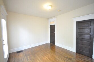 385 E Oakland Ave, Unit C in Columbus, OH - Building Photo - Building Photo