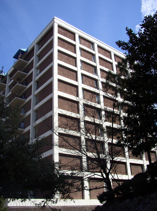 Park Tower in Birmingham, AL - Building Photo