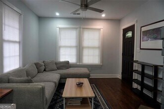 551 Culberson St SW in Atlanta, GA - Foto de edificio - Building Photo