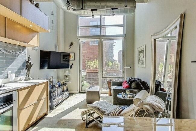 property at 1515 15th St NW