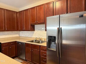 340 Bayleigh Ct, Unit Apt 10 in Garner, NC - Building Photo - Building Photo
