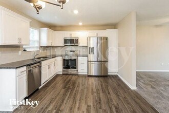 5015 N Belmont Ave in Kansas City, MO - Building Photo - Building Photo