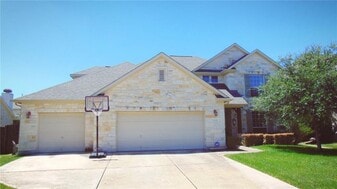 2434 Arbor Dr in Round Rock, TX - Building Photo