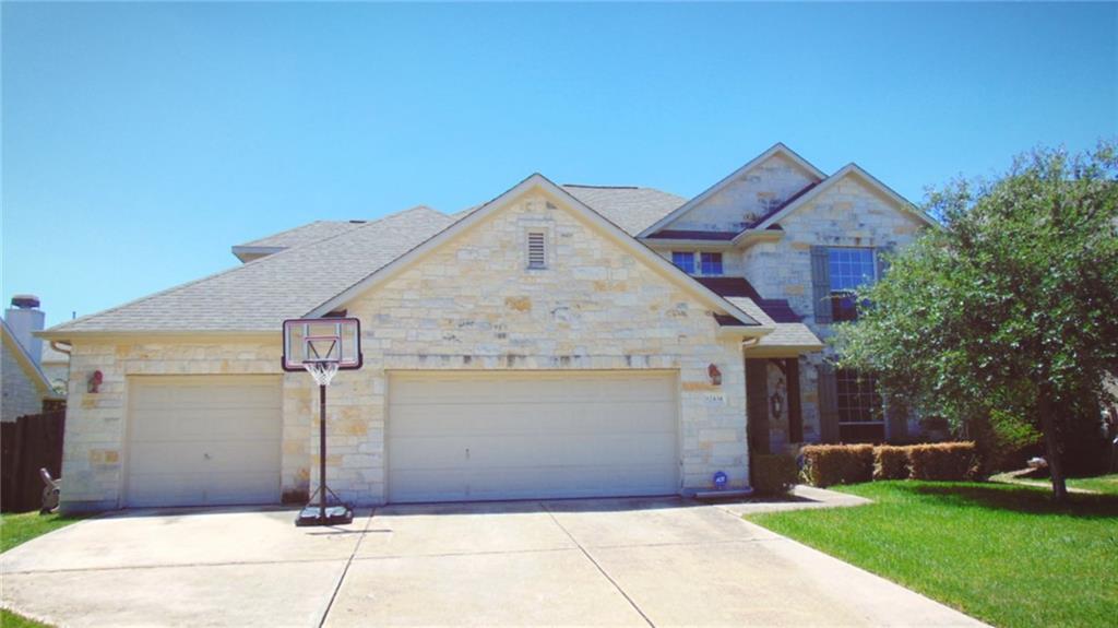 2434 Arbor Dr in Round Rock, TX - Building Photo