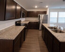 572 Whippoorwill Dr in Lexington, SC - Building Photo - Building Photo