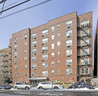 Barclay House in Flushing, NY - Building Photo - Building Photo