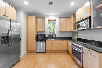 75 NE 5th Ave in Delray Beach, FL - Building Photo - Building Photo
