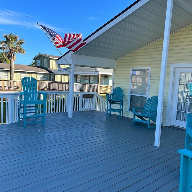 property at 4308 Spanish Main