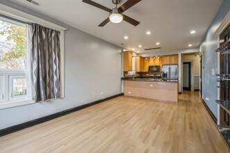 2135 W Adams St in Chicago, IL - Building Photo - Building Photo