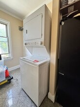 47 Dalrymple St, Unit 3 in Boston, MA - Foto de edificio - Building Photo