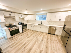 1188 W 37th Dr in Los Angeles, CA - Building Photo - Building Photo