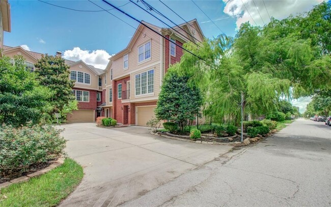 902 Cohn St in Houston, TX - Building Photo - Building Photo