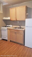1308 Pine St in Philadelphia, PA - Building Photo - Building Photo