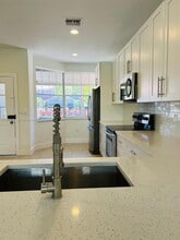 20951 Vía Oleander in Boca Raton, FL - Building Photo - Building Photo