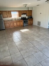 690 109th Ave N in Naples, FL - Building Photo - Building Photo