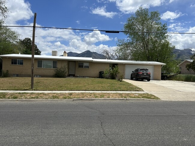 property at 575 S Coleman St