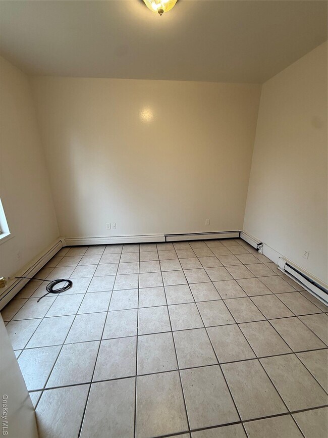 2314-2330 County Rd 83 in Pine Plains, NY - Building Photo - Building Photo