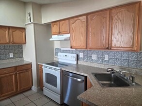 645 Linden Ln in Washington, MO - Building Photo - Building Photo