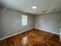 904 Sorrells Dr photo'