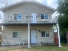 1207 N Ross Ave, Unit 1 in Oklahoma City, OK - Building Photo