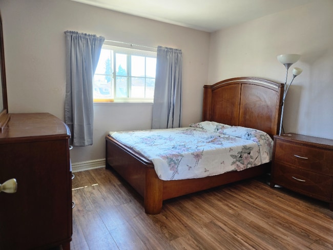 15522 Ashley Ave in Westminster, CA - Foto de edificio - Building Photo