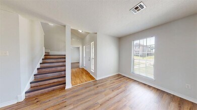 4131 McFarland Dr in College Station, TX - Building Photo - Building Photo