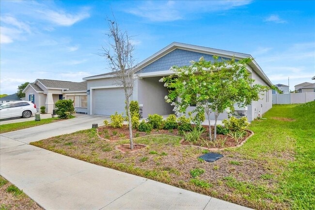 1007 Theodore St in Davenport, FL - Building Photo - Building Photo